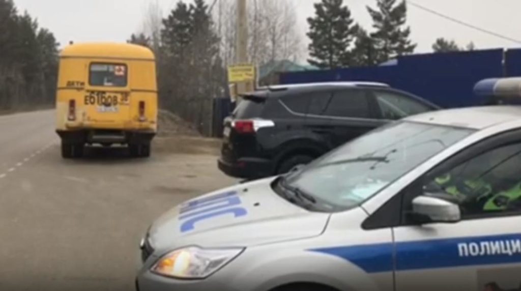 15 апреля в Иркутске сотрудники полиции остановили школьный автобус, которым управлял нетрезвый водитель
